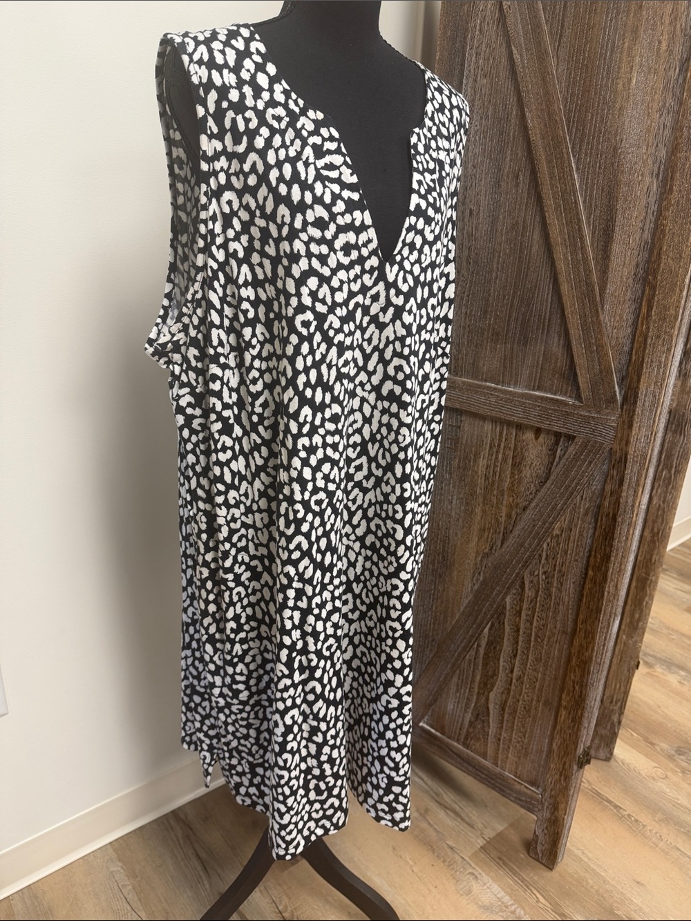 Lands' End Black and White Leopard-Print Swim Coverup